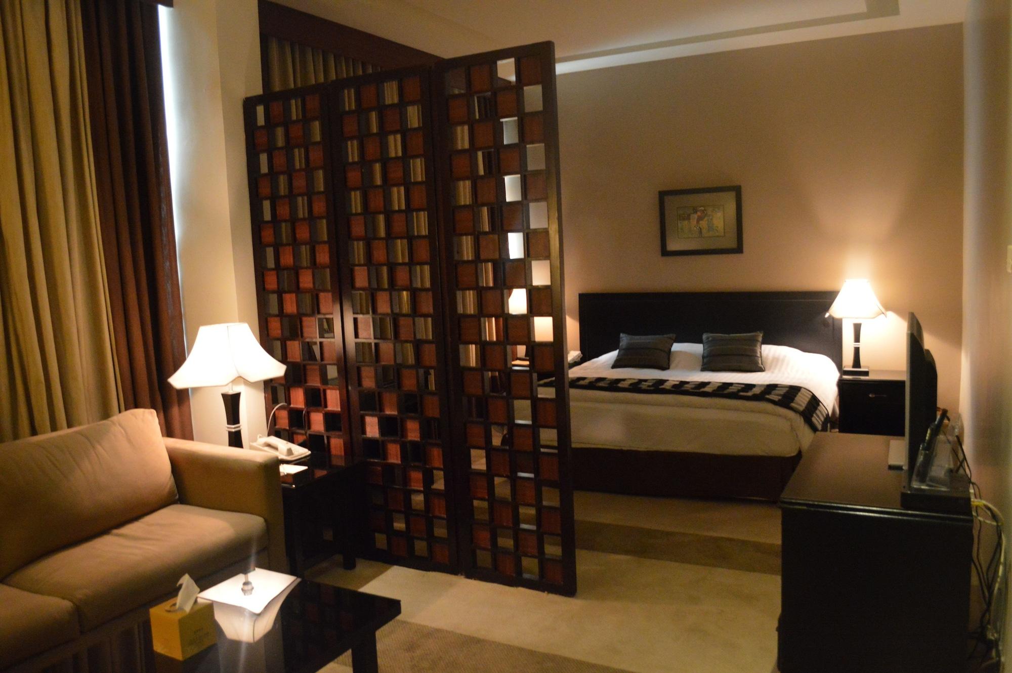 Century Park Hotel Amman Eksteriør billede