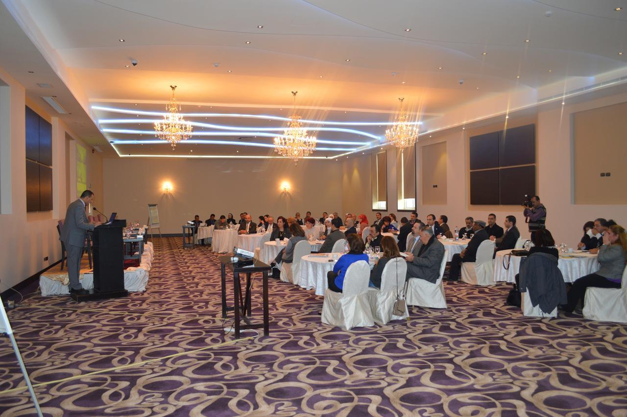 Century Park Hotel Amman Eksteriør billede