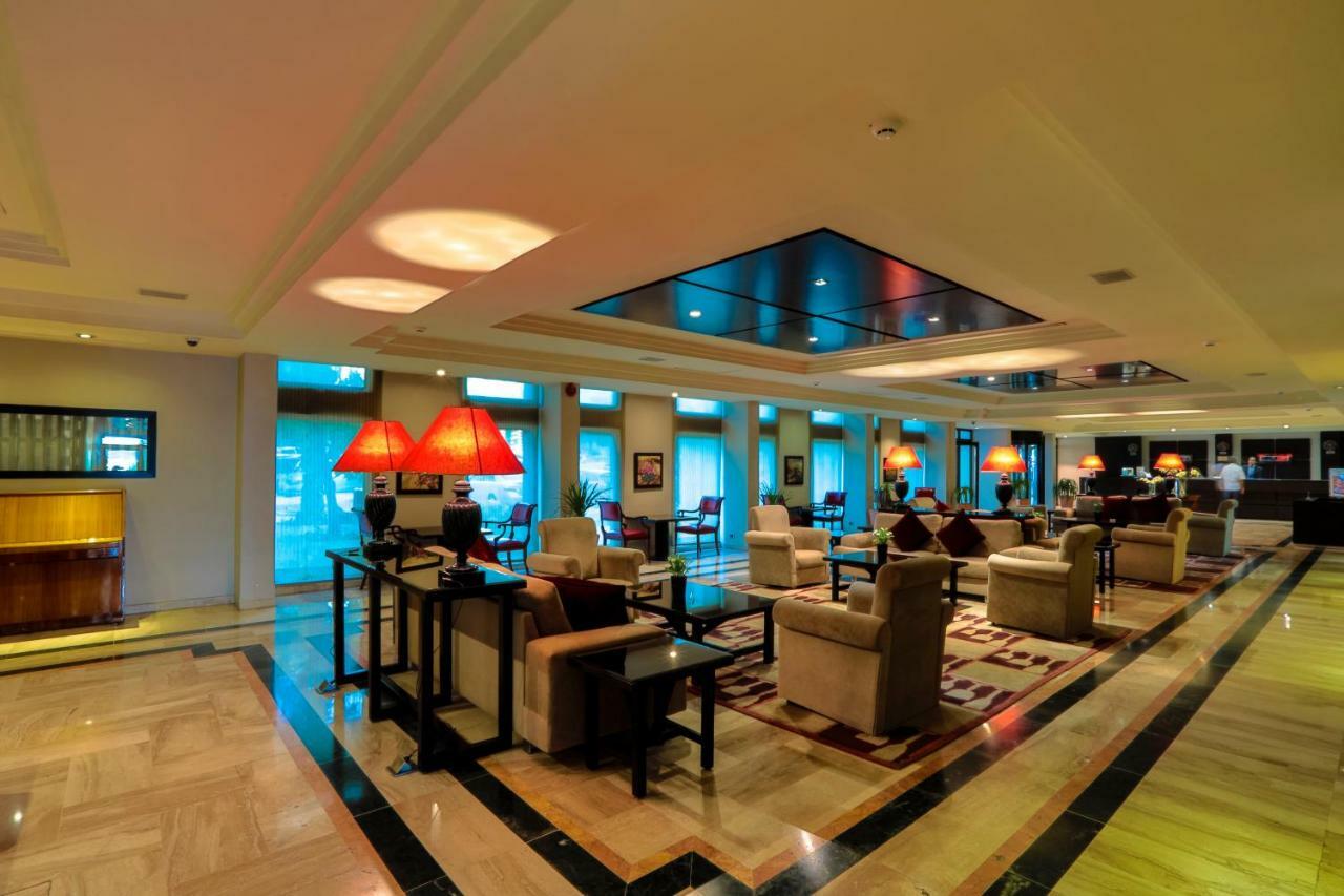 Century Park Hotel Amman Eksteriør billede